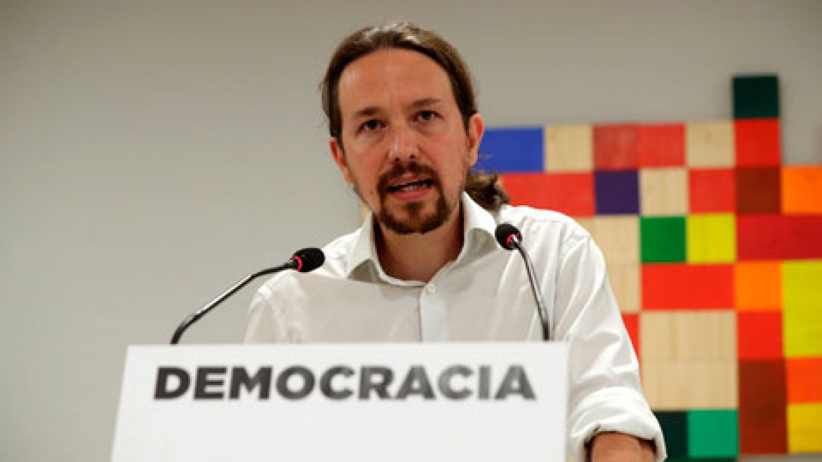 Iglesias: "Ningún argumento justifica el uso de la violencia contra la población civil"