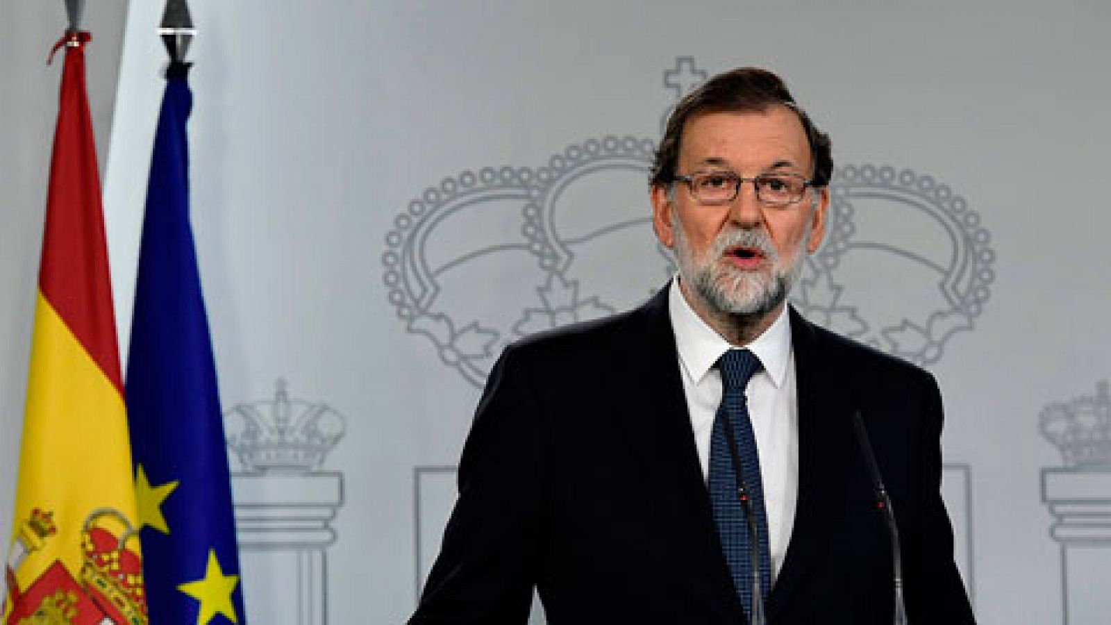 Rajoy comparecerá en el Congreso y convoca a los partidos ante la situación en Cataluña