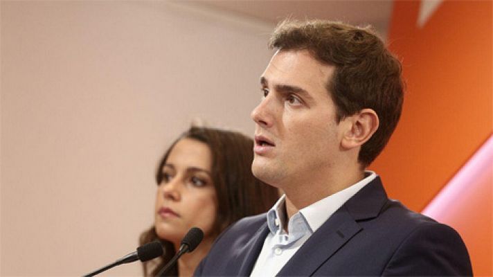 Referéndum en Cataluña: Rivera alerta de que Puigdemont tiene la "coartada perfecta" para declarar la independencia