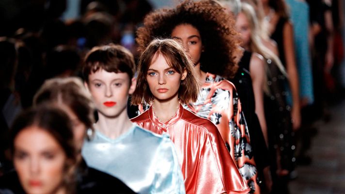 Telediario 1 - Rykiel se inspira en La joven de la perla