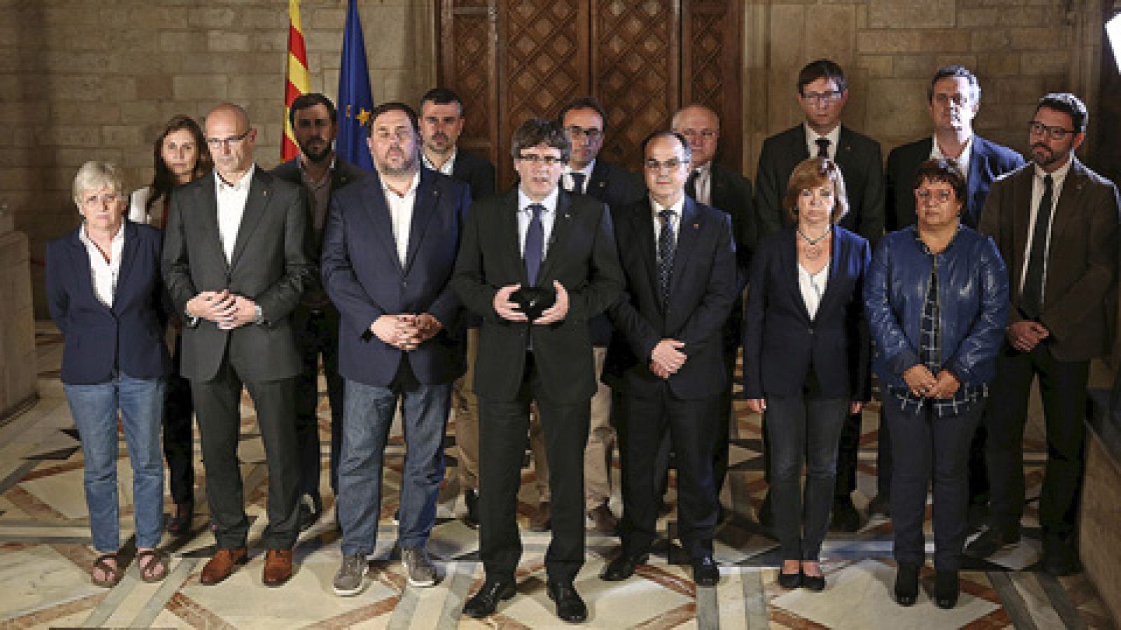 Referéndum en Cataluña: Puigdemont da por válido el 1-O y llevará el resultado al Parlament