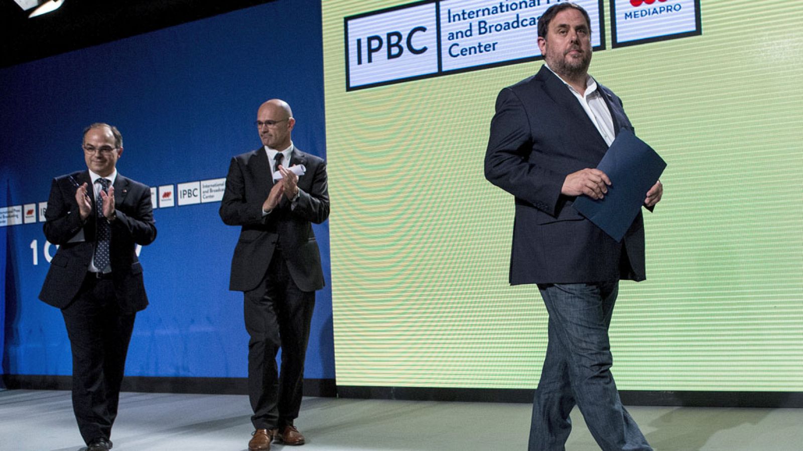 El Govern asegura que ha ganado el 'sí' con el 90% de los 2,2 millones de votos