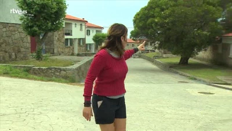 Susi otero acuña / pta. Asociacion de vecinos illa de ons - ni escuela ni misa