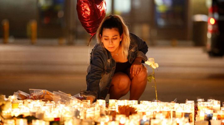 Las Vegas trata de asimilar la tragedia vivida por el tiroteo que mató a más de 50 personas