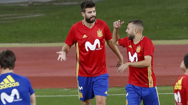 Telediario 1 - Jordi Alba: "La situación es incómoda para todos"