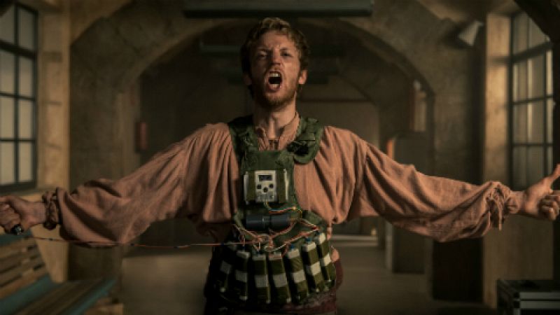 El ministerio del tiempo: una bomba se cuela en el ministerio | rtve play