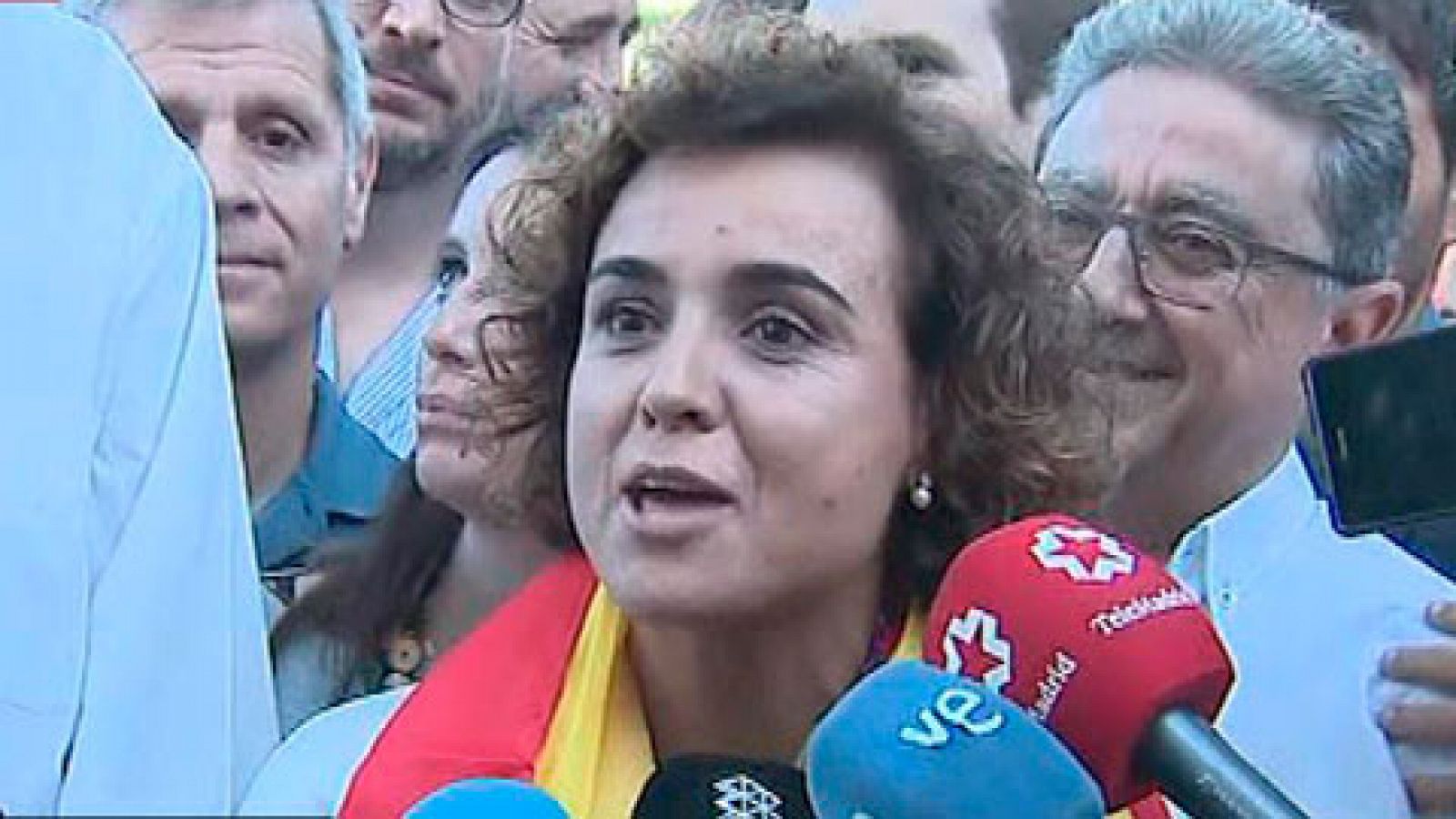 Dolors Montserrat: "Hoy los catalanes vamos a poner fin a la independencia"