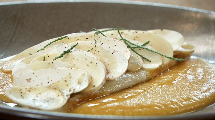 RTVE Cocina - Dorada con crema de calabaza