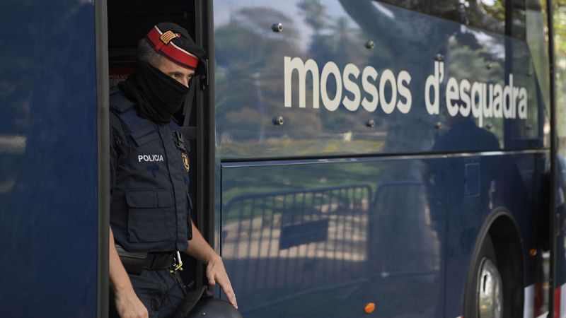 Preocupación en el seno de los Mossos ante la división de opiniones por su papel en el 1 de octubre