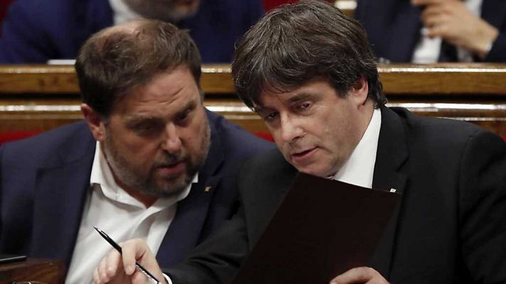 Especiales informativos - Comparecencia de Carles Puigdemont (2)