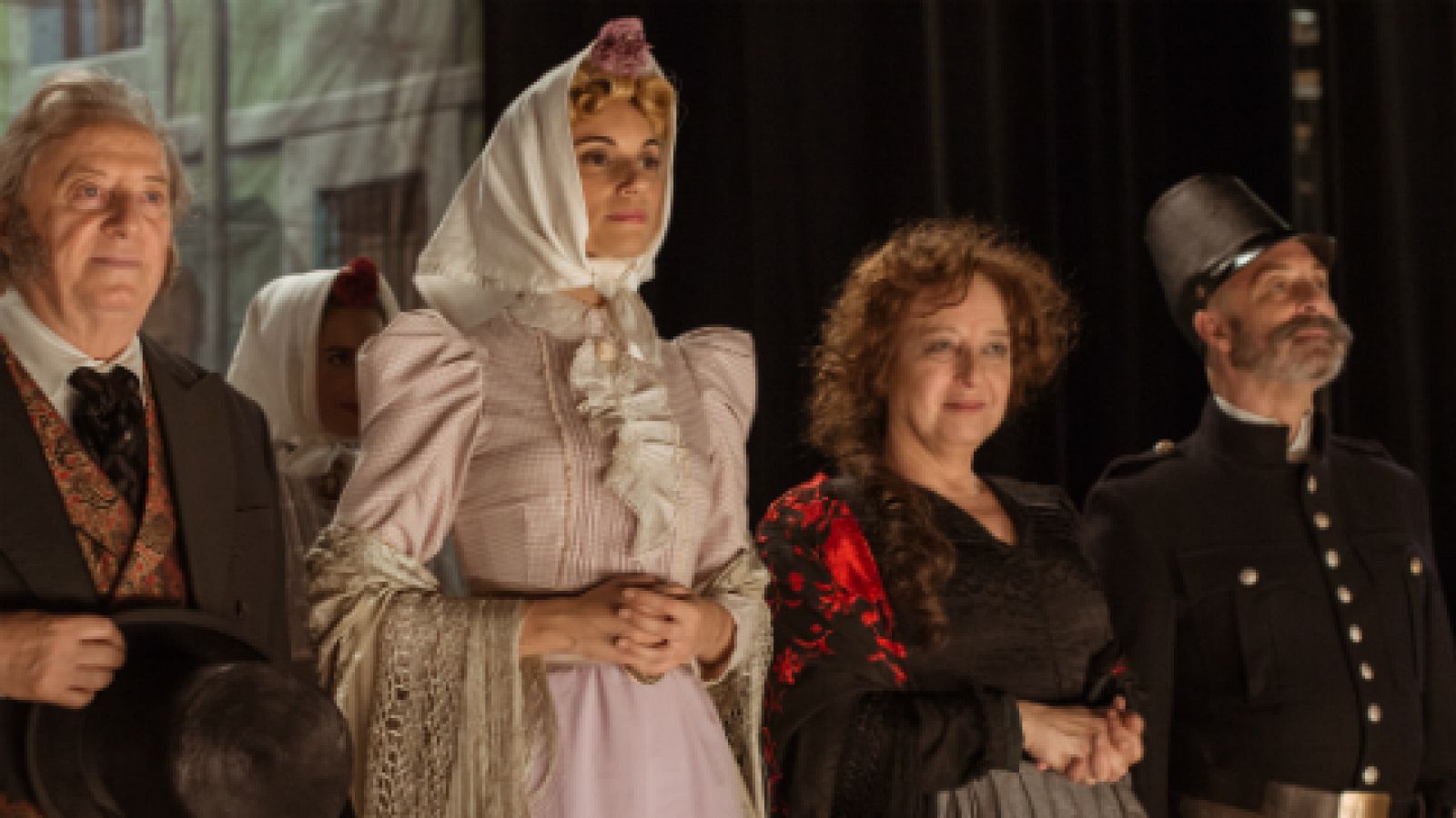 El Ministerio del Tiempo: La verbena de la Paloma resulta todo un éxito en su estreno | RTVE Play