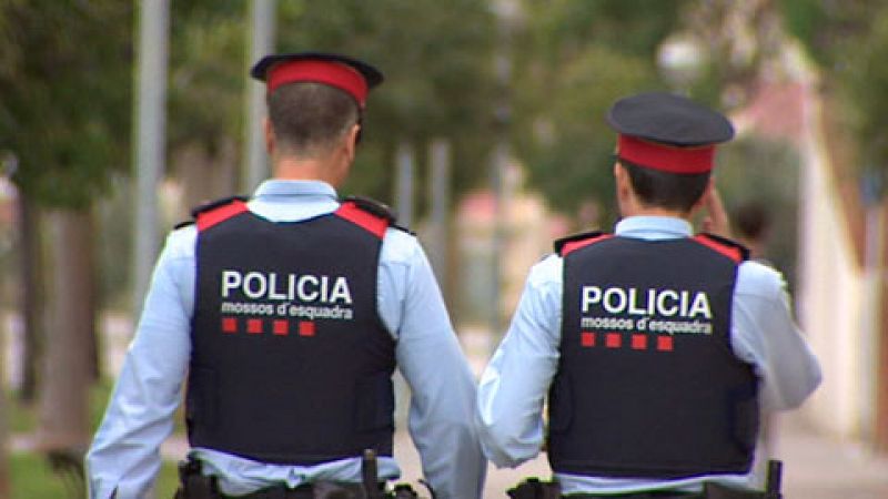 Un mosso asegura en una carta enviada a Interior que se sienten "secuestrados"