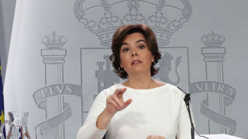 El Gobierno bajará la previsión de crecimiento si sigue la crisis en Cataluña