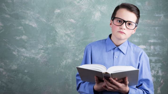  - Entre un 2 y un 6% de la población en España es superdotada