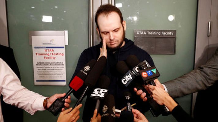 Telediario 1 - El canadiense liberado en Pakistán denuncia que los talibanes mataron a su hija pequeña