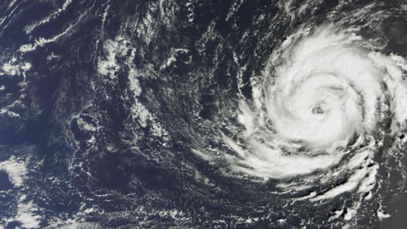Ophelia, el primer gran huracán que llega al Atlántico oriental