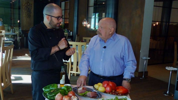Aquí la Tierra - Bonito del norte en salsa de tomate y piparras de Ibarra