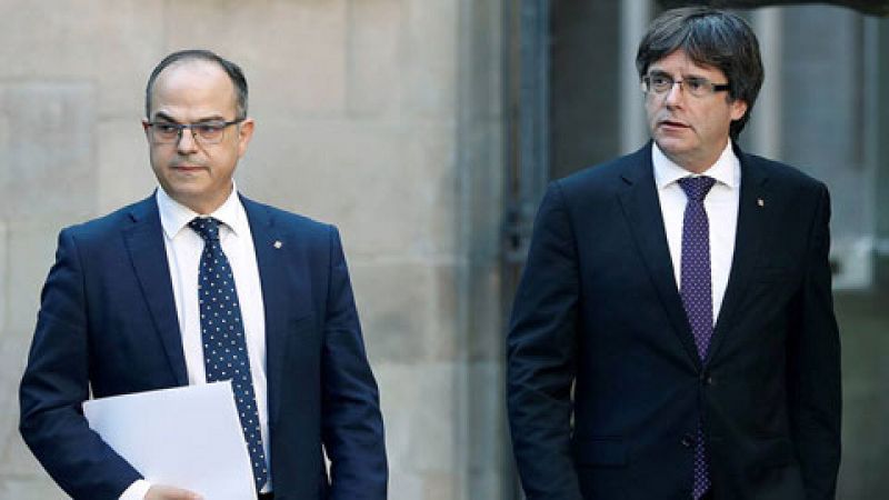 La Generalitat afirma que no se rendirá e insta a Mariano Rajoy a elegir entre diálogo o represión  