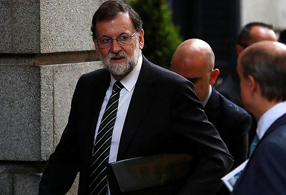 Telediario 1 - El Gobierno no aplicará el 155 si Puigdemont convoca elecciones autonómicas sin una declaración de independencia