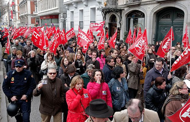 - Funcionarios judiciales y CAM