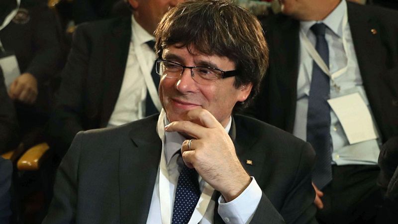  Puigdemont amenaza con votar la declaración de independencia si el Gobierno no acepta dialogar