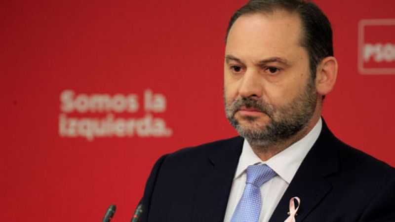 PSOE y Ciudadanos critican la actitud de Puigdemont y apoyan sin fisuras al Gobierno