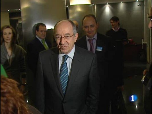  - Apoya intervenir bancos