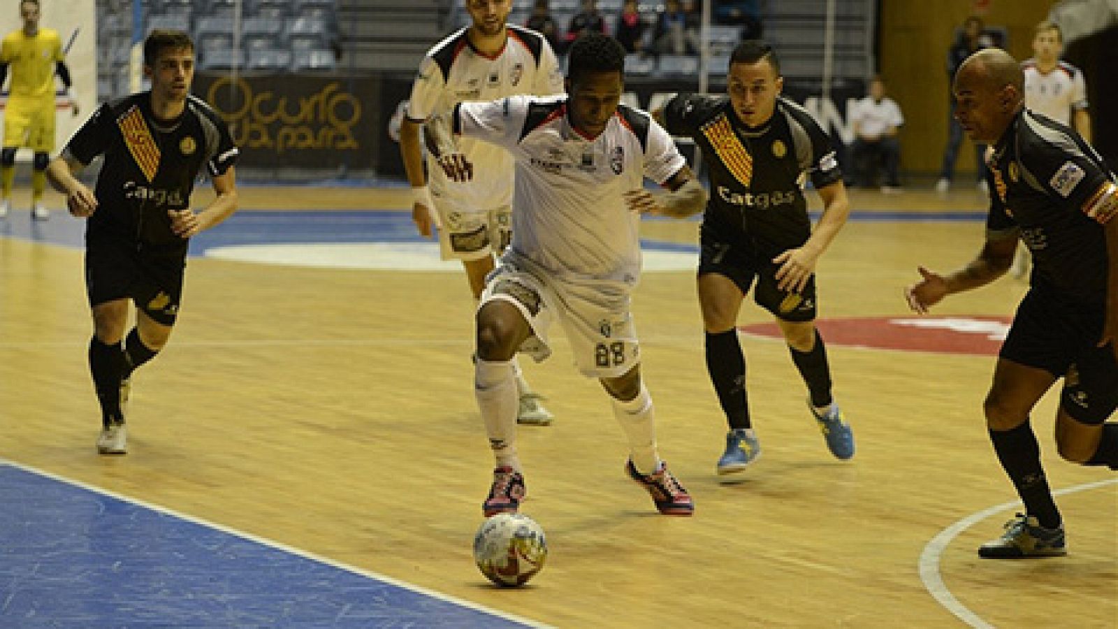 Sin programa: LNFS Jornada 6. Resumen. Santiago Futsal 2-3 Catgas Energía | RTVE Play