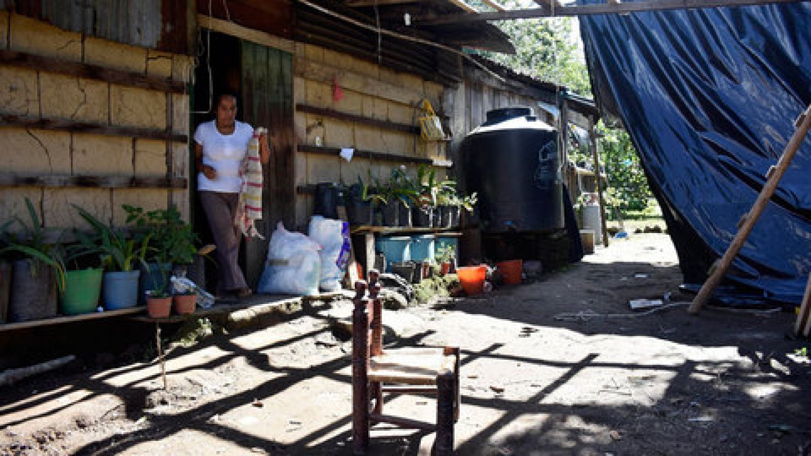 Telediario 1: Damnificados del terremoto de México viven precariamente | RTVE Play