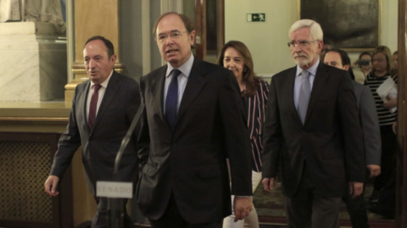 Telediario 1: El PP incluye a García-Escudero y a García Albiol en la comisión que estudiará la aplicación del 155 | RTVE Play