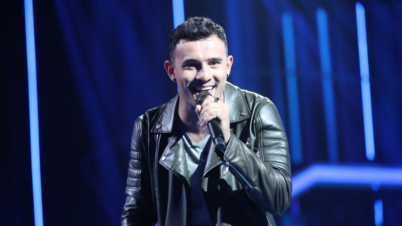 Joao canta 'Stand by me' en la gala 0 de Operaci�n Triunfo