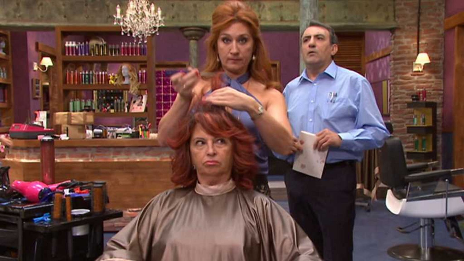 La Peluquería - Dos días de soltero - ver ahora