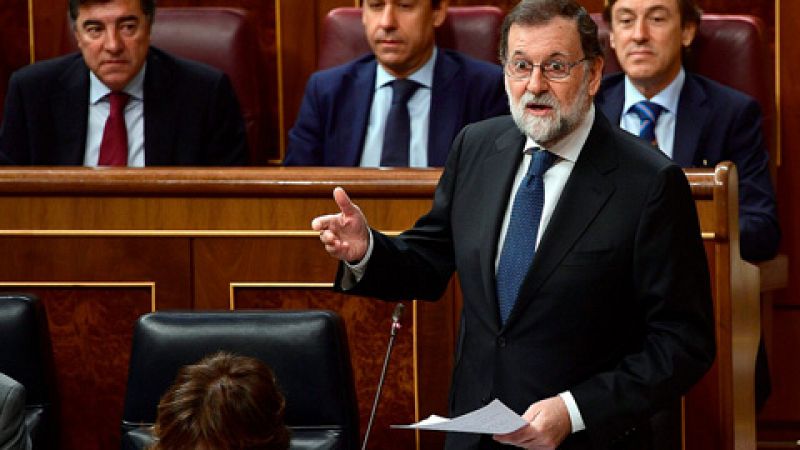 Desafío independentista en Cataluña - Rajoy: "No hay más salida que las elecciones"