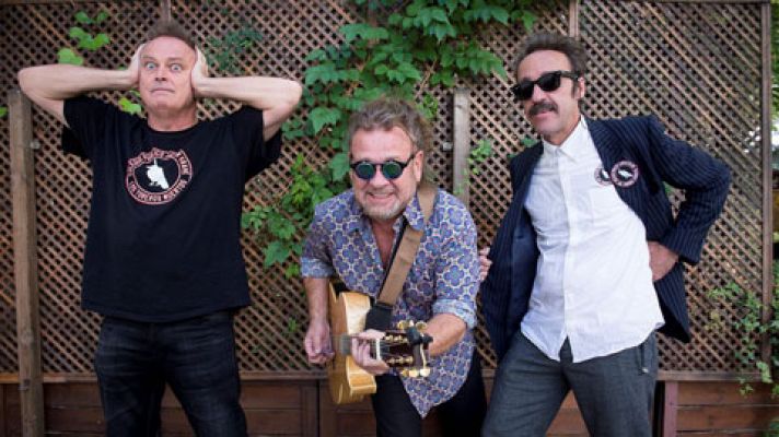 Telediario 1 - Los Toreros Muertos vuelven a la carga