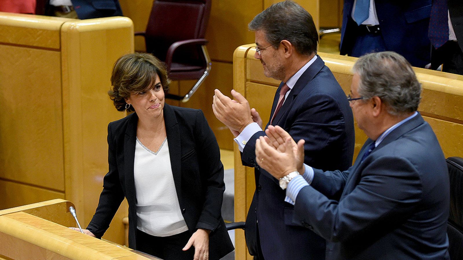 El Gobierno afirma que su obligación es "rescatar" a Cataluña y "hacer respetar la ley"