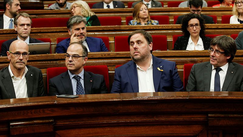 Junts pel Sí propone "constituir una república catalana como un Estado independiente y soberano"