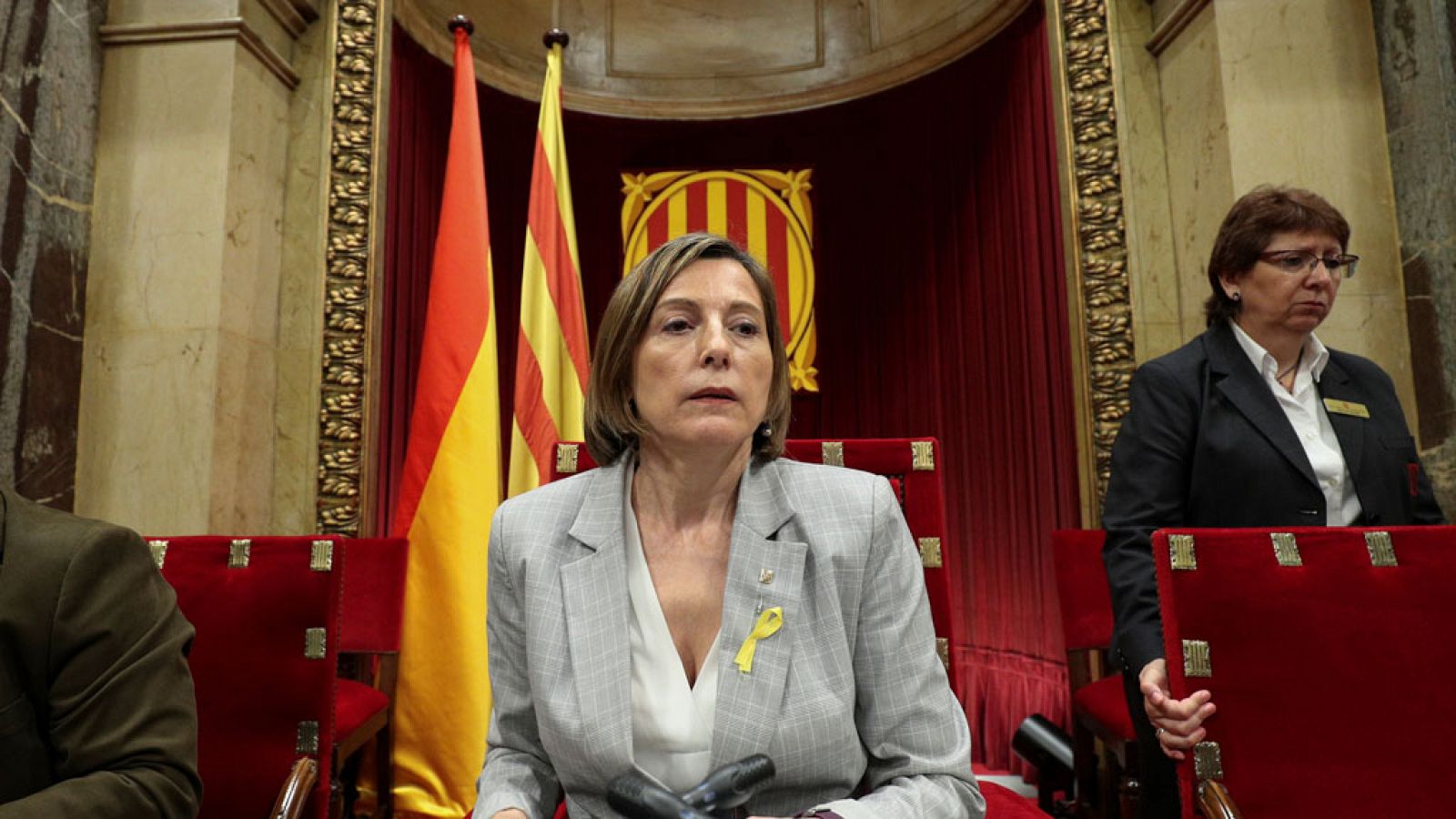 Sin programa: Carme Forcadell lee toda la resolución de JxSí y CUP, que proclama la independencia | RTVE Play