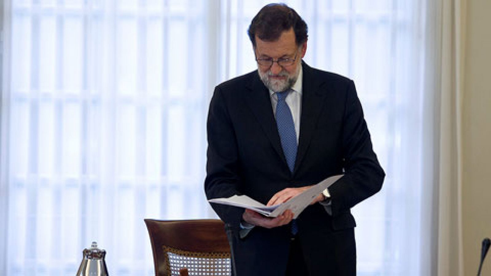 Informativo 24h: Rajoy disuelve el Parlament y convoca elecciones el 21-D | RTVE Play