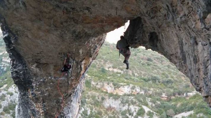 Trío de Ases II. Paraescalada