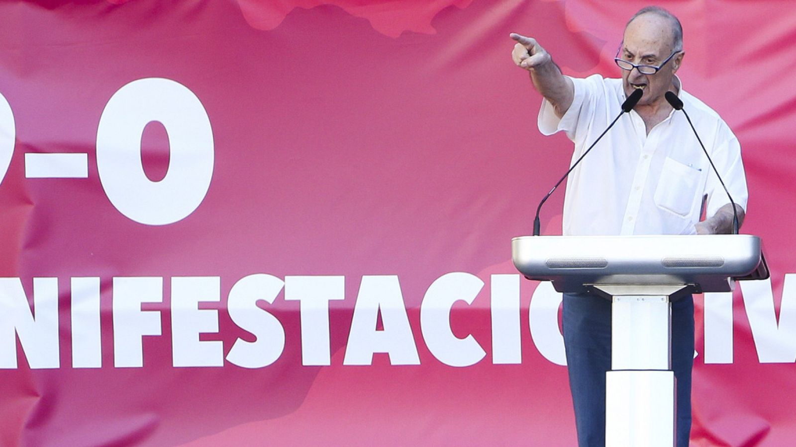 Frutos, ex secretario general del PCE, a los independentistas: "Yo soy un 'botifler' contra el racismo que estáis creando"