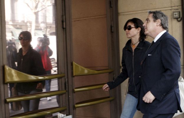  - Continúan los interrogatorios