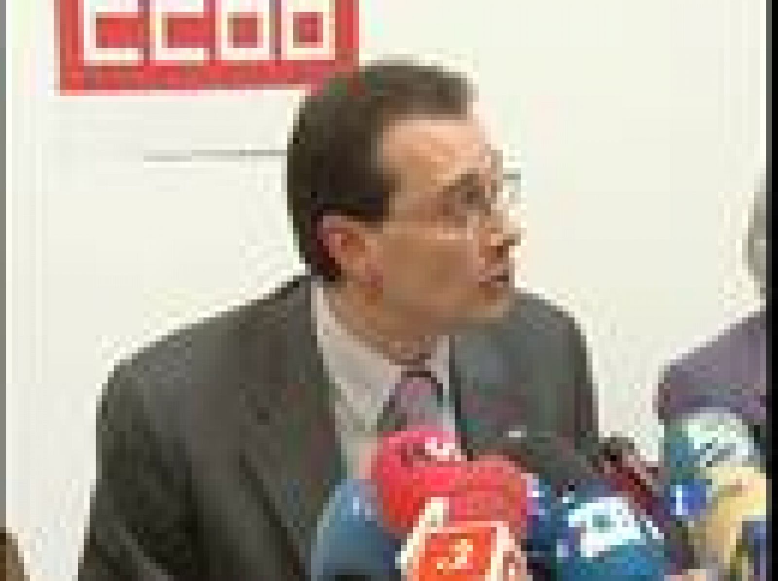 El consejo de consumidores ha elaborado, junto con UGT y CC.OO, un conjunto de medidas | Ver