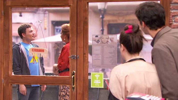 La peluquería - El test de embarazo