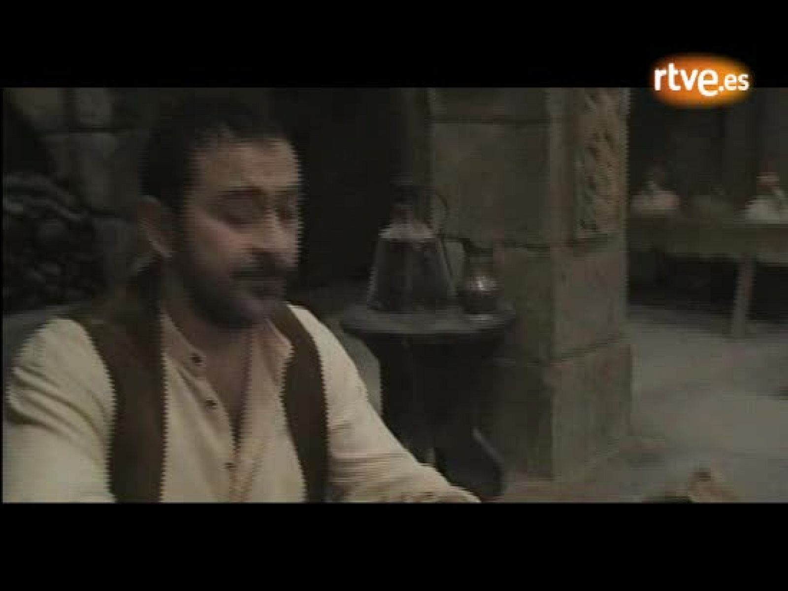 Águila Roja - Santiago Molero es Cipri - Águila Roja | Ver