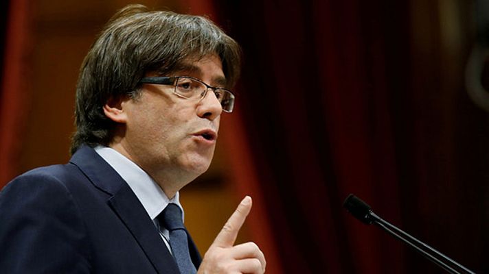 Telediario 1 - Puigdemont se encuentra en Bruselas y podría estar pensando en pedir asilo político