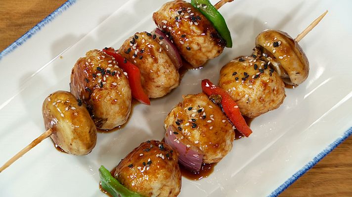 RTVE Cocina - Brocheta de albóndigas y pimientos
