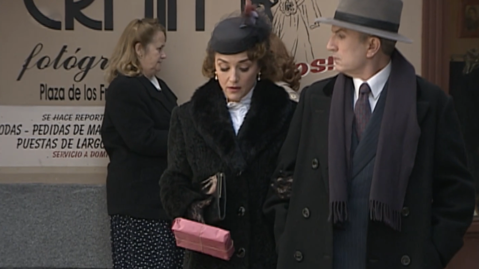 Amar en tiempos revueltos - T2 - Episodio 213 - Ver ahora