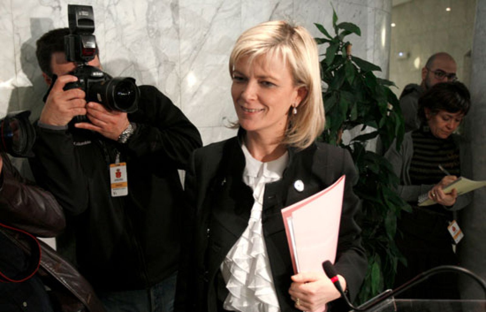 El Poder Judicial es muy crítico con la posibilidad de vigilar a terroristas y violadores después de que hayan cumplido sus condenas | Ver