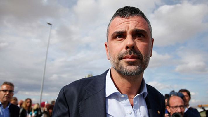 Telediario 1 - El exconsejero Santi Vila abona la fianza y sale de la prisión de Estremera