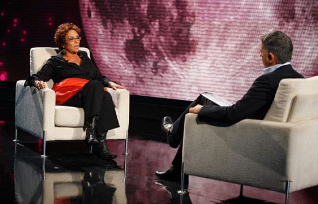 En noches como esta - Entrevista a Maruja Torres